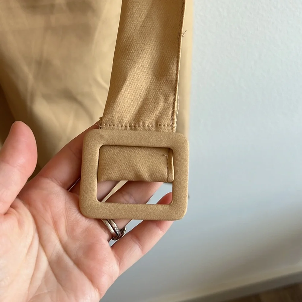 Tan trench coat inspired dress - Picture 4 of 5